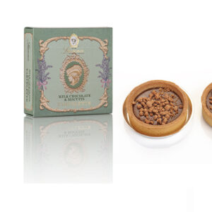 Τάρτα με μπισκότο βανίλιας, πραλίνα φουντουκιού & τριμμένο μπισκότο